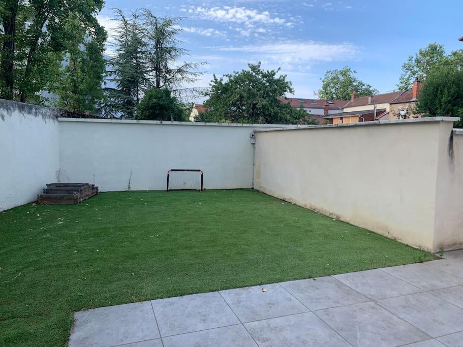 Maison Familiale Centre Dijon Villa Kültér fotó
